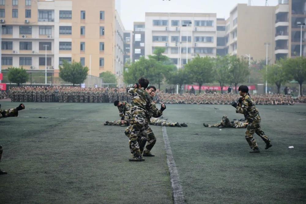 d6a0a76f12ce47b1a2f0f8bcdc815cf9.jpg d6a0a76f12ce47b1a2f0f8bcdc815cf9.jpg