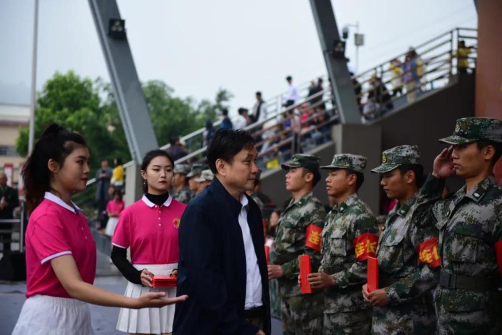 d7151d14ec5f41d18bcf3c4df7e1e949.jpg d7151d14ec5f41d18bcf3c4df7e1e949.jpg