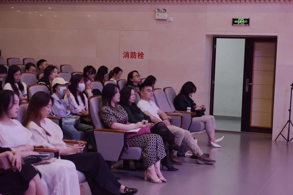 72a84a3fd06d49eca7e2d81cb5bfd135.jpg 72a84a3fd06d49eca7e2d81cb5bfd135.jpg